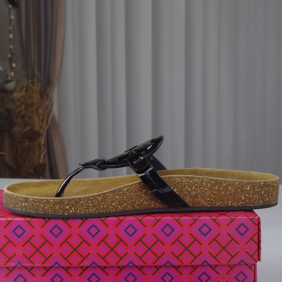 Tory Burch Women's Sandals. - Picture 6 of 16